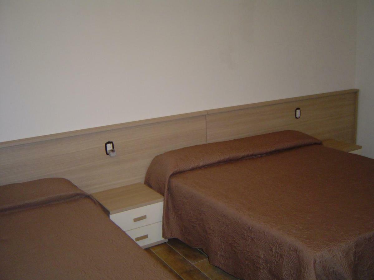 Irene Apartment ปิสโตยา ภายนอก รูปภาพ